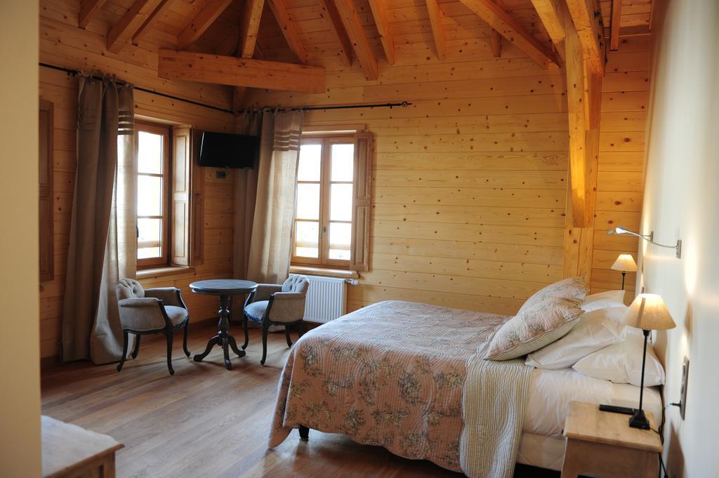 Auberge De L'abbaye Signy-lʼAbbaye Kamer foto
